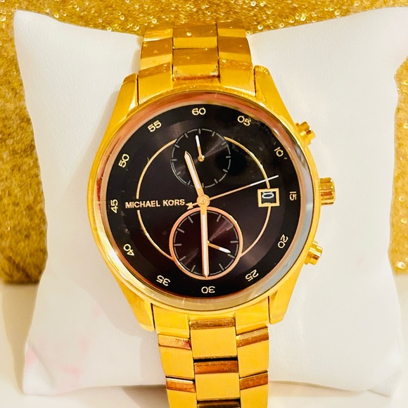 NWOT Michael Kors unisex watch